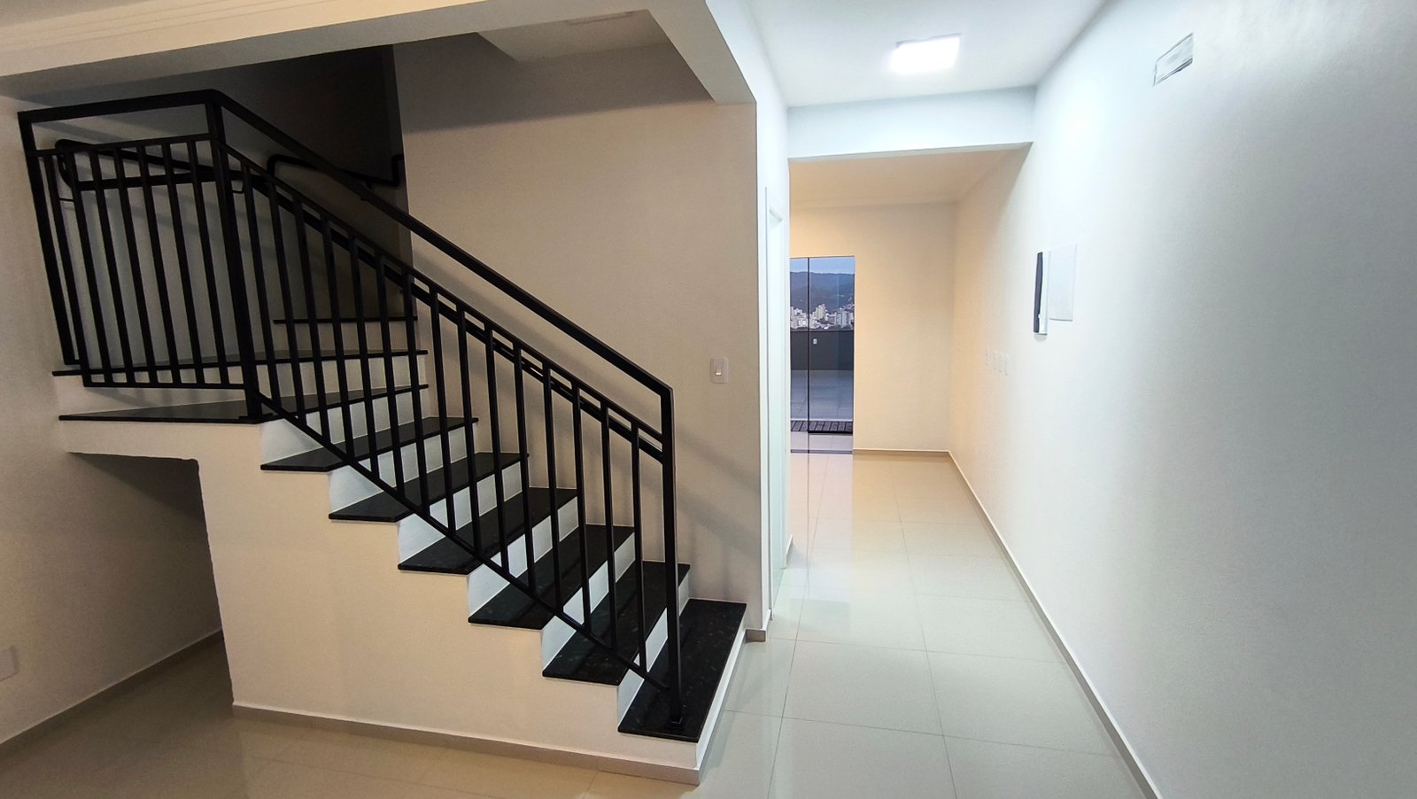Casa geminada no bairro Progresso
