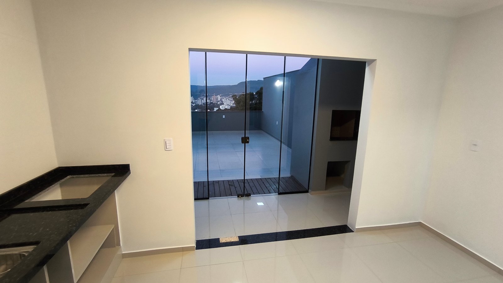 Casa geminada no bairro Progresso